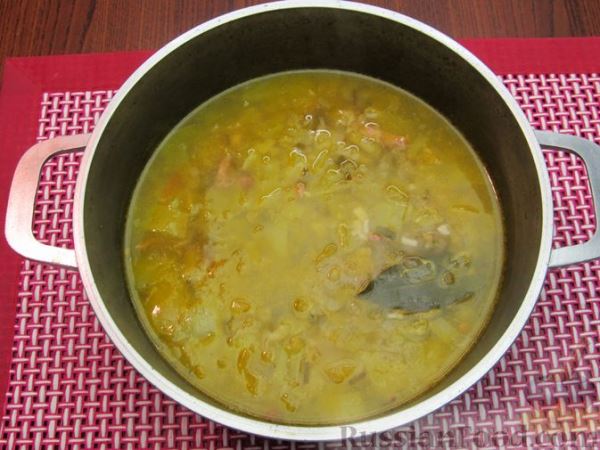 Суп из зеленых помидоров с копченой грудинкой