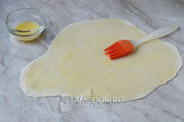 Катлама с луком на сковороде (узбекская кухня)